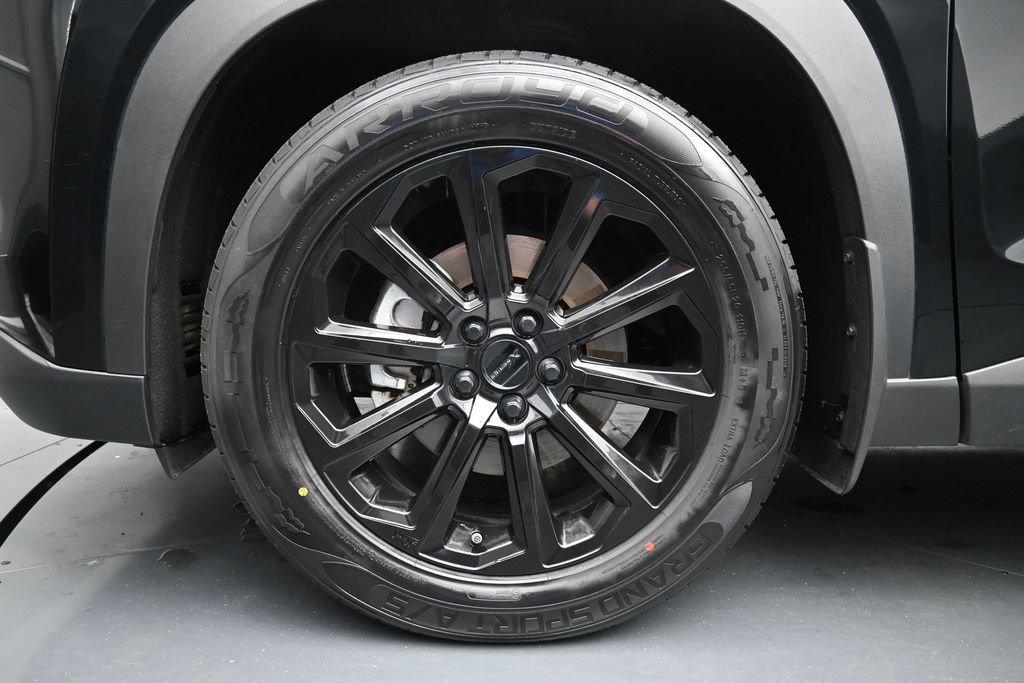 Used 2026 Toyota Grand Highlander XLE FWD image 11