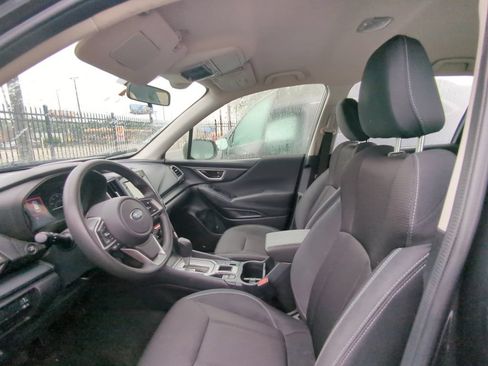 Used 2019 Subaru Forester w/ Alloy Wheel Package AWD/4WD image 6