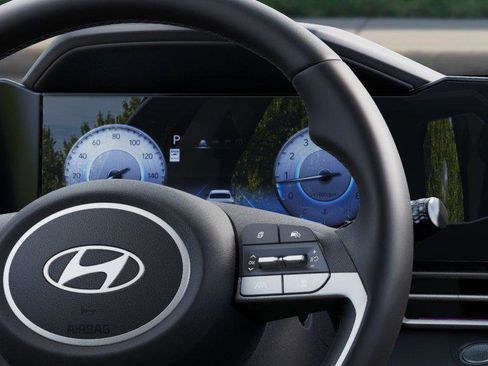 New 2026 Hyundai Elantra Limited image 14