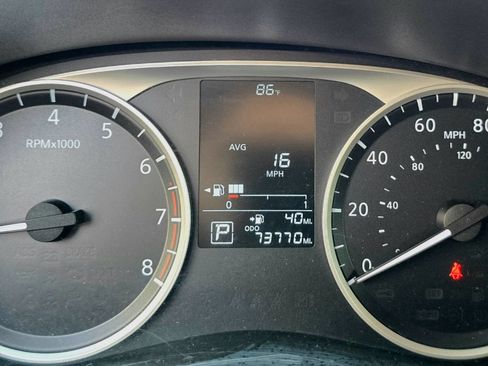 Used 2021 Nissan Kicks S FWD image 28