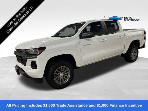 Used 2023 Chevrolet Colorado LT image 1