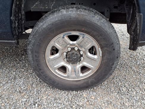 Used 2024 RAM 2500 Big Horn w/ Bed Utility Group image 40