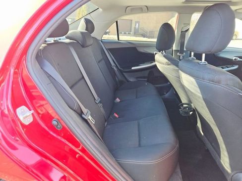 Used 2012 Toyota Corolla S image 17