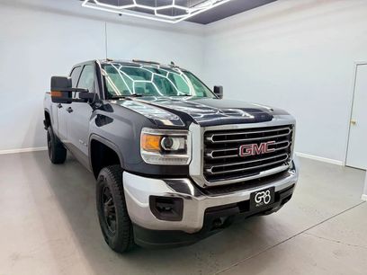 Used 2018 GMC Sierra 2500 4x4 Double Cab w/ Sierra Convenience Package