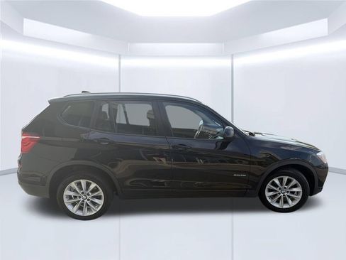 Used 2017 BMW X3 sDrive28i RWD image 7