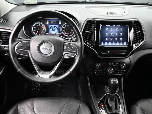 Used 2019 Jeep Cherokee Limited image 6