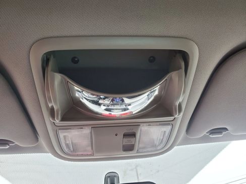 Used 2014 Honda Odyssey EX image 35