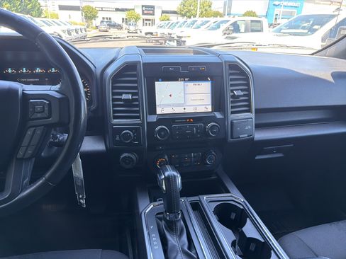 Used 2018 Ford F150 XLT w/ Equipment Group 302A Luxury AWD/4WD image 30