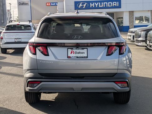 New 2025 Hyundai Tucson SEL image 3
