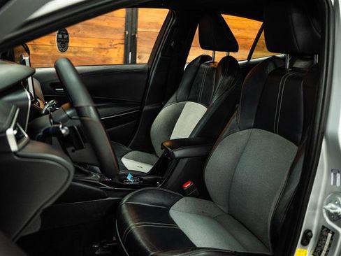 Used 2020 Toyota Corolla XSE w/ XSE Preferred Package image 9