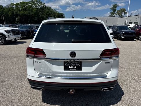 Used 2023 Volkswagen Atlas SE AWD/4WD image 4