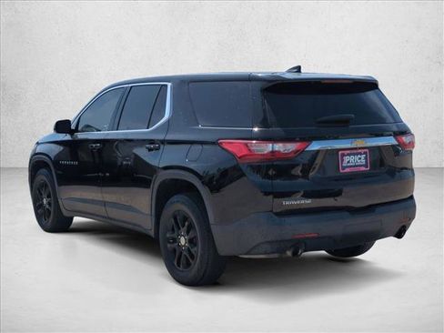 Used 2018 Chevrolet Traverse LS image 8