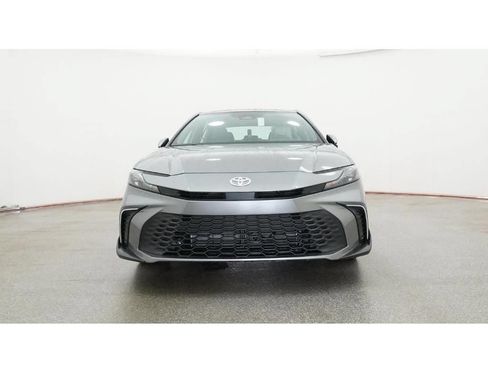 New 2026 Toyota Camry SE w/ Multimedia Upgrade Package FWD image 31
