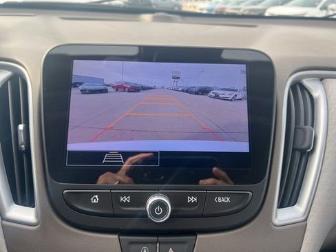 Certified 2023 Chevrolet Malibu LS w/ Driver Confidence Package image 21