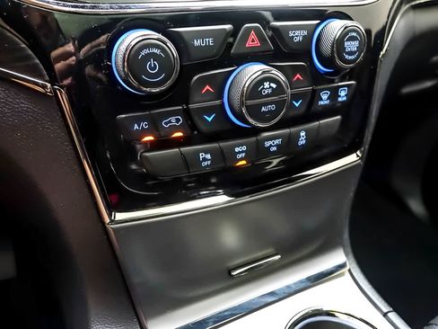 Used 2020 Jeep Grand Cherokee Limited X AWD/4WD image 21