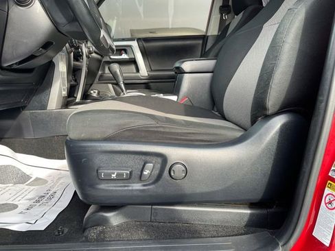 Used 2019 Toyota 4Runner SR5 image 13