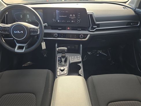 Certified 2023 Kia Sportage LX image 17