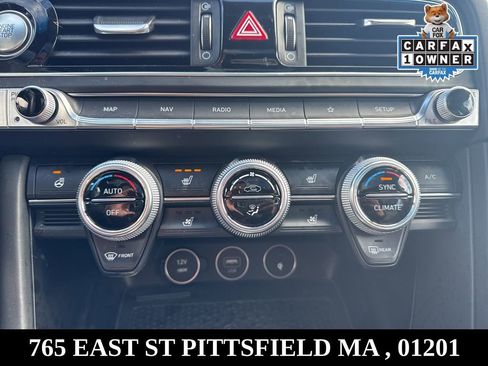 Used 2023 Genesis G70 3.3T w/ Sport Prestige Package image 11