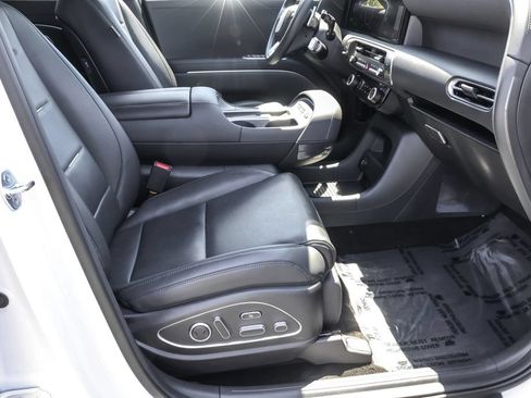 Certified 2026 Hyundai Palisade Calligraphy AWD/4WD image 39