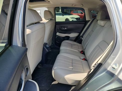 Used 2025 Honda HR-V EX-L image 11