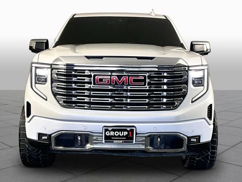 Used 2023 GMC Sierra 1500 Denali AWD/4WD image 4