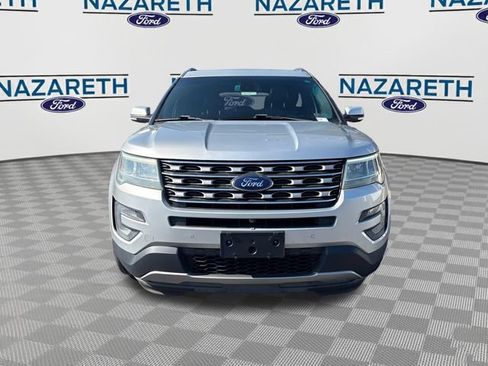 Used 2016 Ford Explorer Limited w/ Equipment Group 301A AWD/4WD image 2