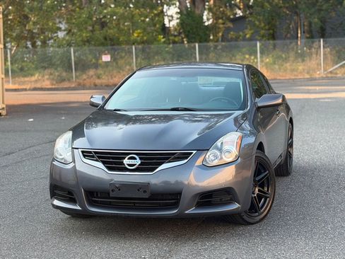 Used 2012 Nissan Altima 2.5 S FWD image 1