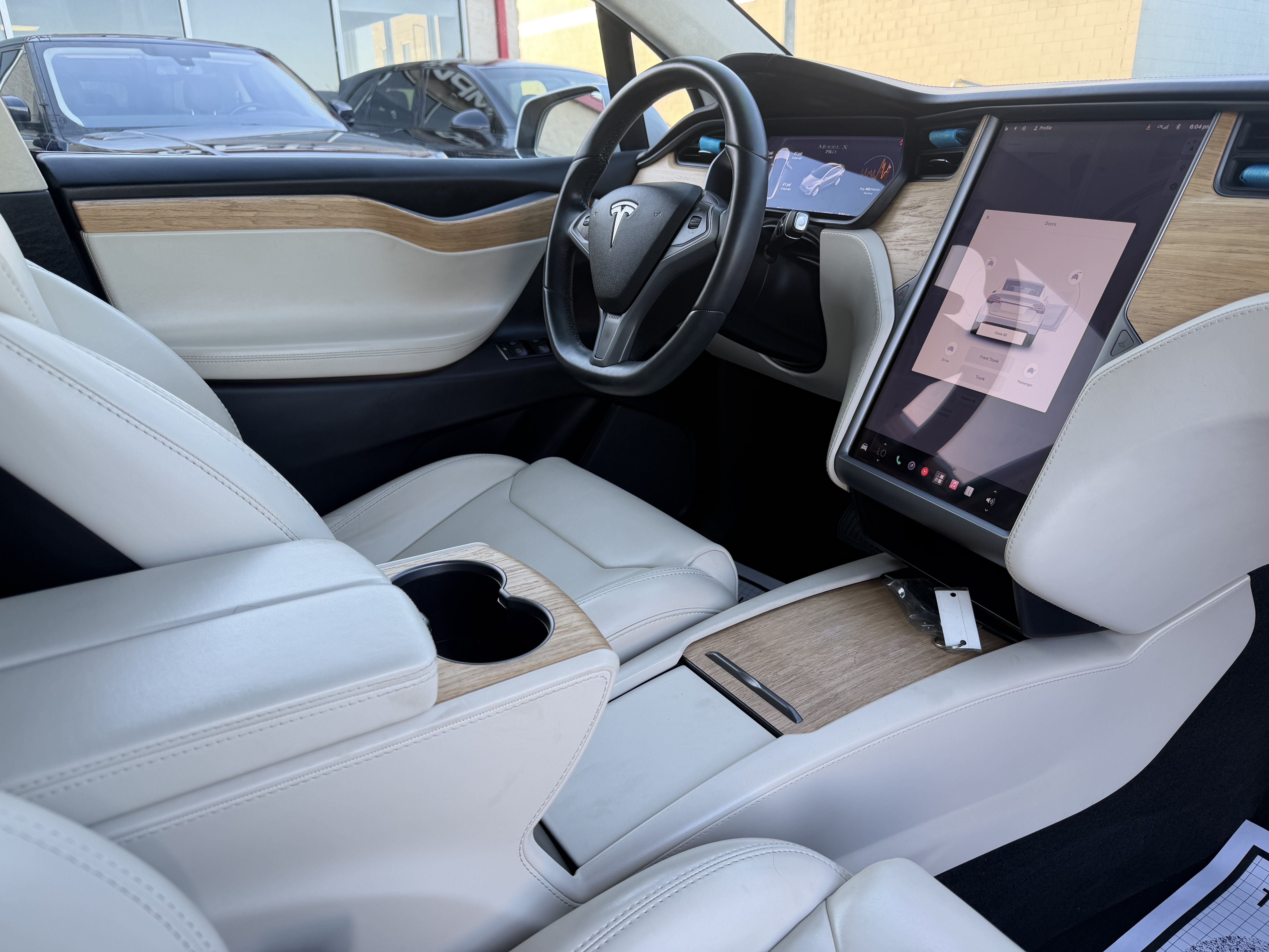 Used 2018 Tesla Model X 75D AWD/4WD image 24