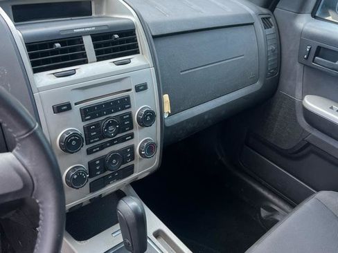 Used 2011 Ford Escape XLT w/ 202A Rapid Spec Order Code FWD image 8