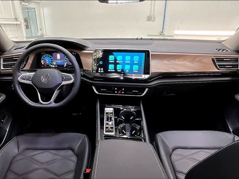 New 2026 Volkswagen Atlas SE AWD/4WD image 5