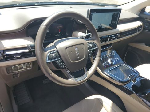 Used 2021 Lincoln Nautilus Reserve AWD/4WD image 13
