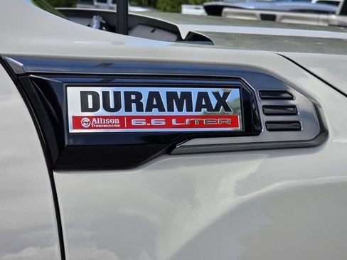 New 2026 GMC Sierra 2500 AT4 w/ AT4 Premium Plus Package AWD/4WD image 5