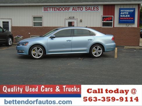 Used 2012 Volkswagen Passat TDI SEL Premium FWD image 2