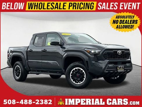 Used 2024 Toyota Tacoma TRD Off-Road AWD/4WD image 1
