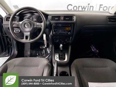 Used 2013 Volkswagen Jetta S FWD image 7