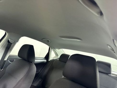Used 2016 Volkswagen Passat 1.8T S image 12