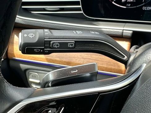Certified 2025 Mercedes-Benz GLE 350 4MATIC image 25