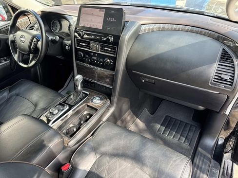 Used 2022 Nissan Armada Platinum w/ Captain's Chairs Package RWD image 12