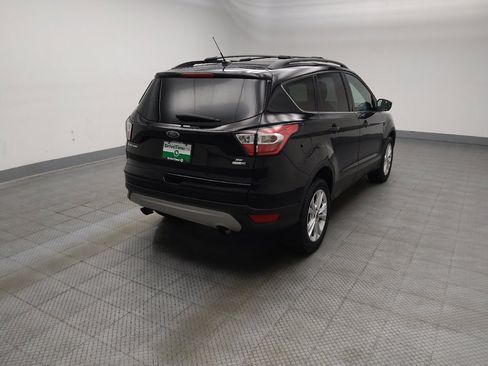 Used 2018 Ford Escape SE AWD/4WD image 9