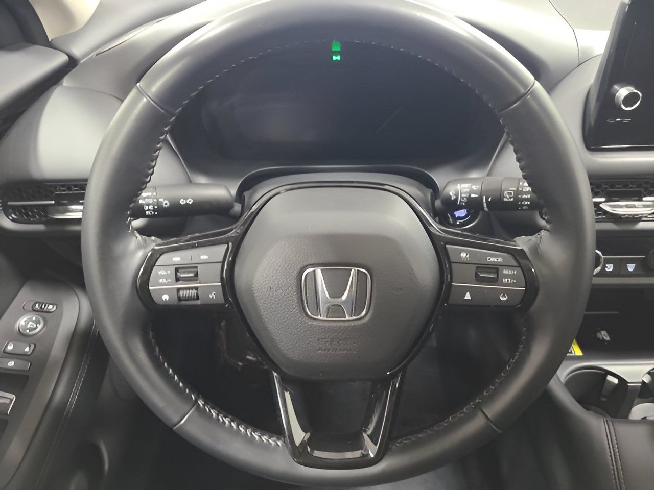 Certified 2025 Honda HR-V EX-L image 25