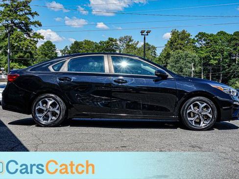 Used 2019 Kia Forte LXS FWD image 10