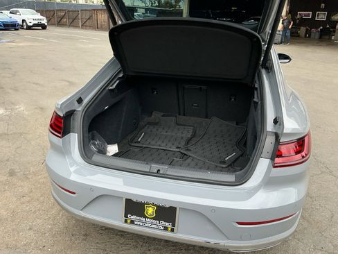 Used 2023 Volkswagen Arteon SE image 25