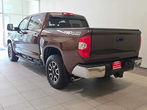 Used 2017 Toyota Tundra SR5 w/ TRD Off Road Package AWD/4WD image 4