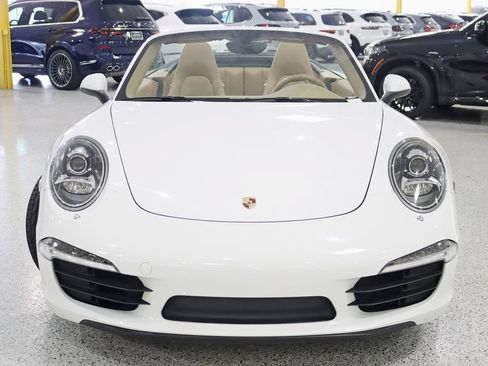 Used 2014 Porsche 911 Carrera RWD image 9