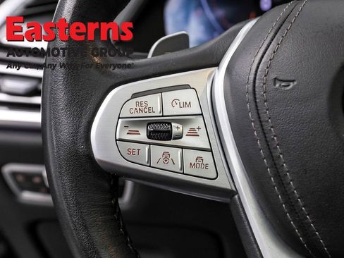 Used 2022 BMW X7 xDrive40i w/ Premium Package image 15