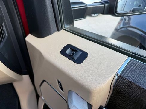 Used 2020 Ford F250 Lariat w/ Lariat Ultimate Package image 27