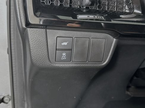 Used 2023 Honda CR-V Sport Touring image 9