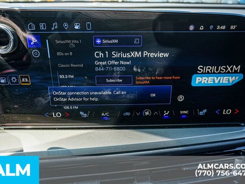 Used 2025 Chevrolet Traverse LT FWD image 44