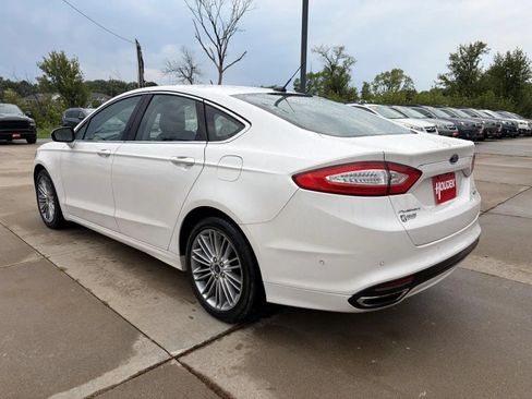 Used 2014 Ford Fusion SE w/ Equipment Group 202A FWD image 6