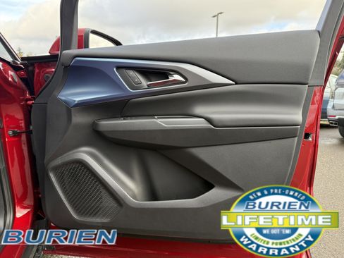 New 2026 Chevrolet Equinox EV LT image 21